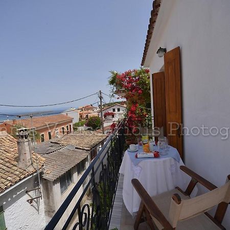 Sotiris Sea View Leilighet Gaios Eksteriør bilde